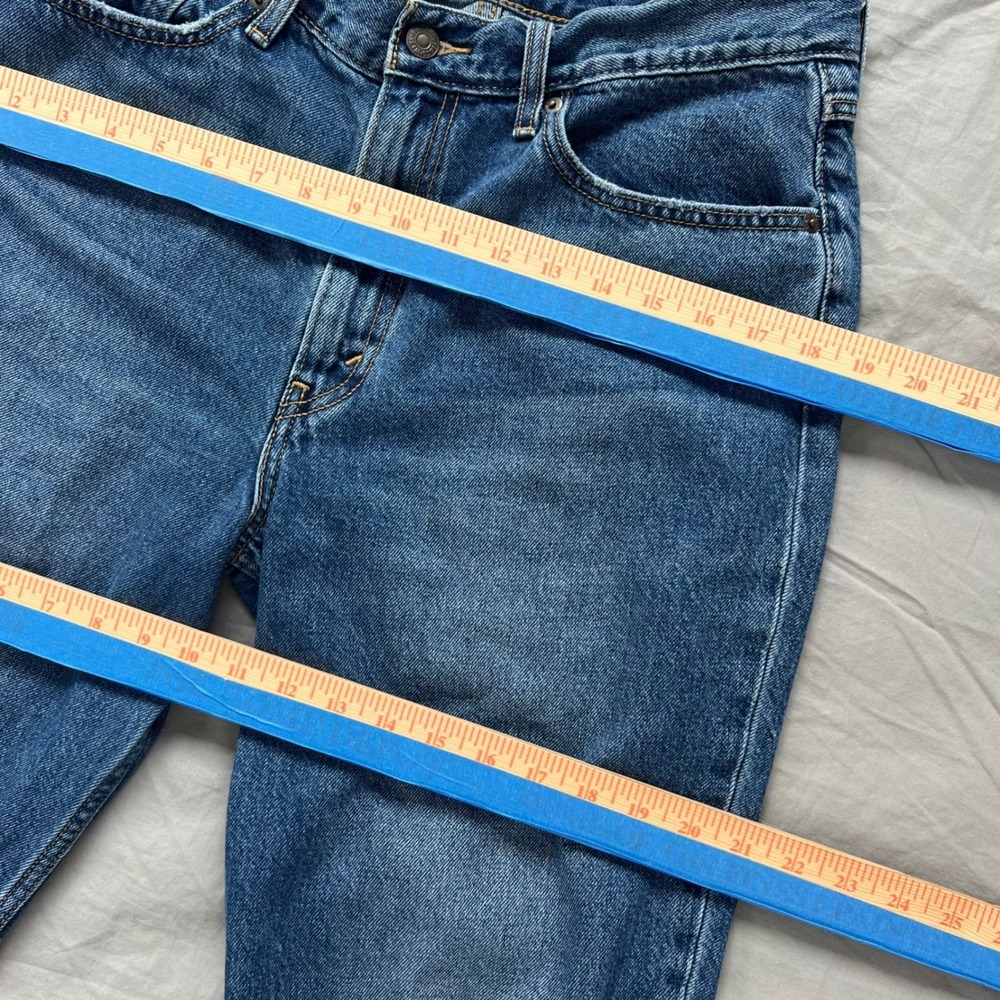LEVI'S 80s Mom Jean Women's Size 29x30 25" Inseam Distressed Raw Hem Premium - Picture 11 of 16